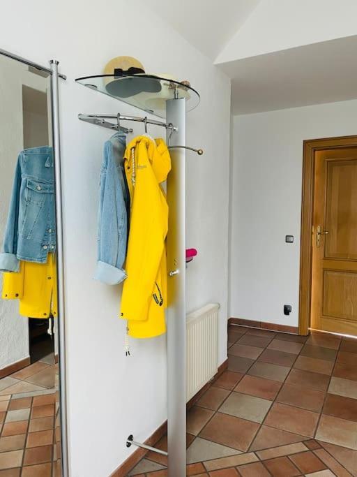 Moderne Ferienwohnung Mit Sonnenbalkon In Fretter Finnentrop Esterno foto