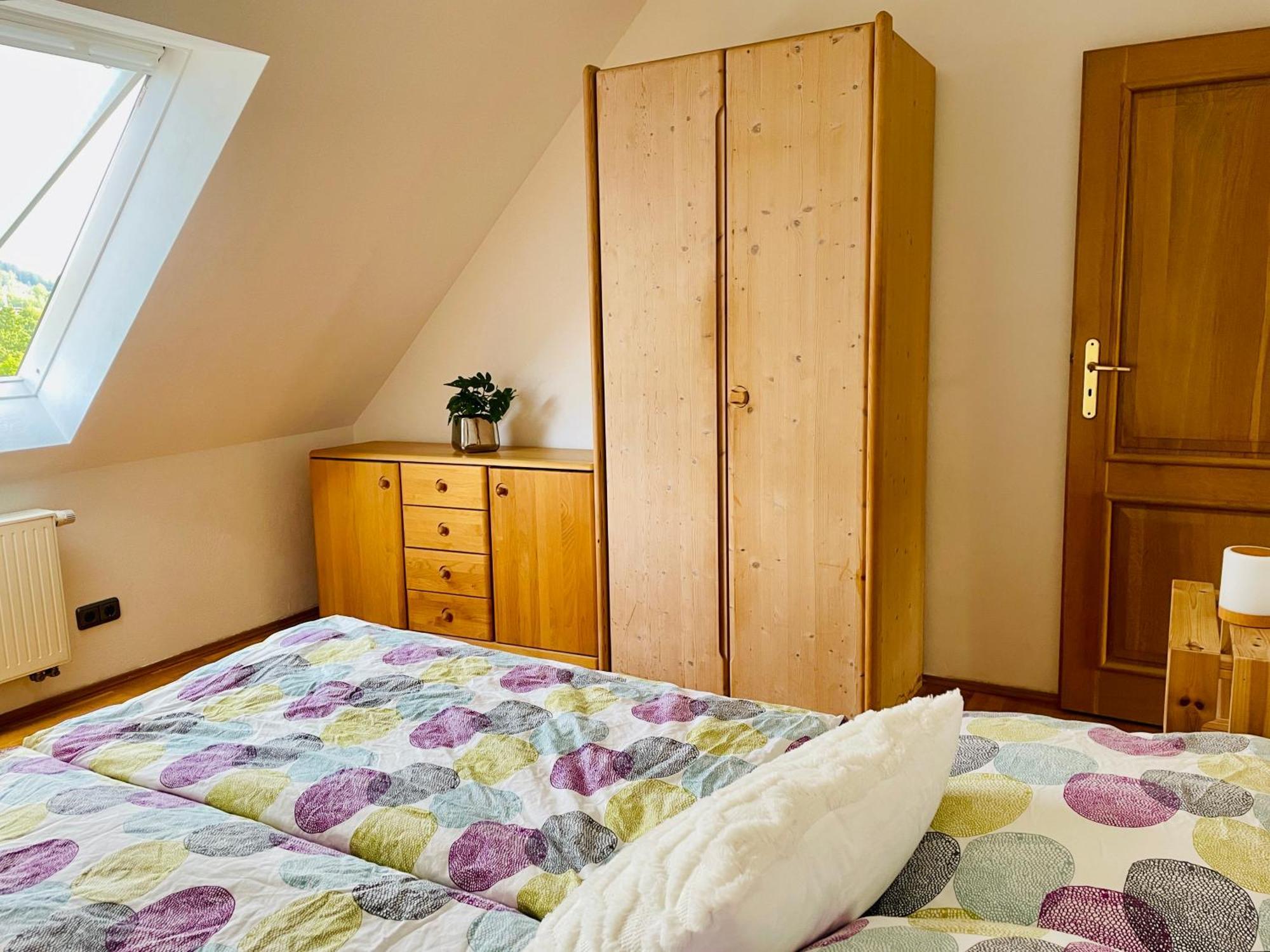 Moderne Ferienwohnung Mit Sonnenbalkon In Fretter Finnentrop Esterno foto
